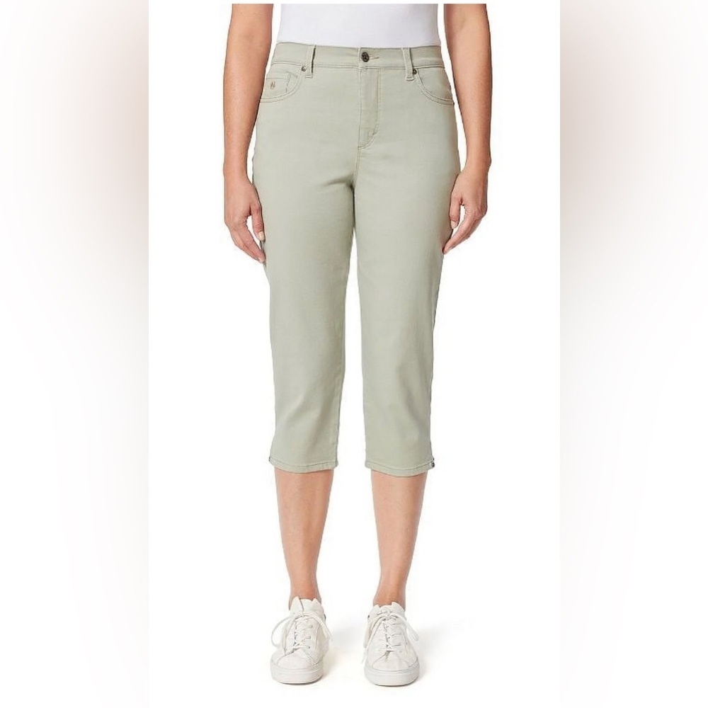 Gloria Vanderbilt Olive Green Capri Pants - Picture 13 of 13